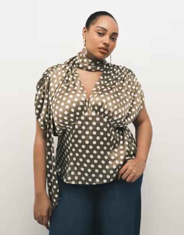 エイソス レディース トップス シャツ ドット柄 ドット サテン ブラウス ASOS Curve ASOS DESIGN Curve satin scarf and volume detail blouse in polka dot Polka dot ドット