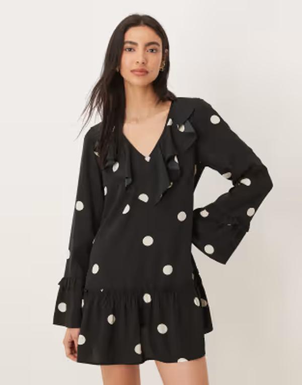 ウェンズデーガール レディース トップス 衣装 ティアードット ミニ Wednesday\u0027s Girl tiered floaty mini dress polka dots Black 黒いこと