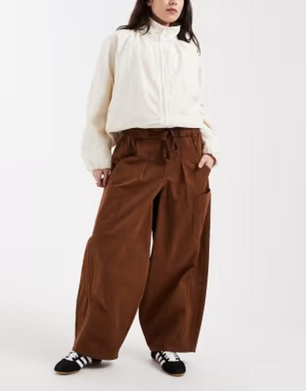 エイソス レディース ボトムス 心地好いズボン下 ASOS DESIGN volume laundered utility pants インチ chocolate 黒茶