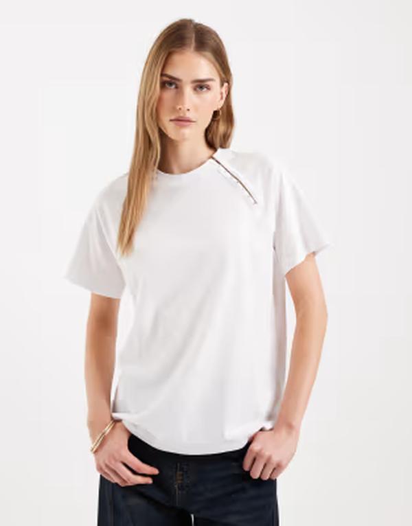 エイソス レディース トップス Tシャツ ASOS DESIGN short sleeve withook and eye detail top WHITE ホワイト 9,475円