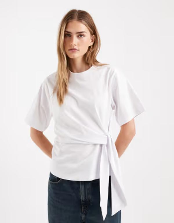 エイソス レディース トップス プルオーバー タイ王国科目 ASOS DESIGN short sleeve with tie detail top WHITE 白いこと