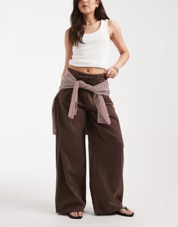 ヴェロモーダ レディース ボトムス デニムパンツ ワイドレッグ ジーンズ Vero Moda Valeria mid rise wide leg pull-on jeans in chocolate wash Chocolate martini チョコレート