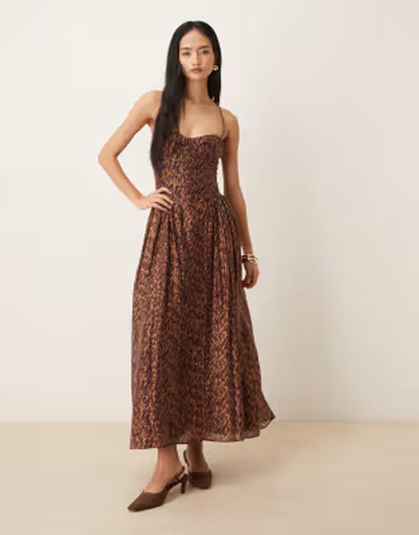 バードット レディース トップス ワンピース プリント レース マキシ Bardot Estie sweetheart neckline gathered hipstrappy lace up back detail printed maxi dress in leopard アニマル|ReVida 店