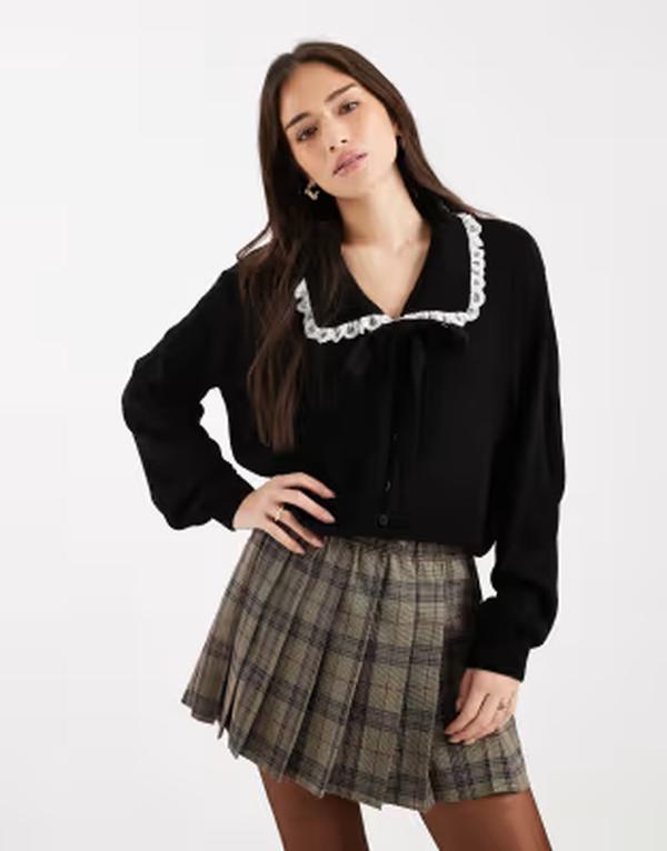 ミスセルフフリッジ レディース アウター カーディガン レース ニット Misselfridge knit cardigan with lace collar and bow detailing Black And Cream クリーム