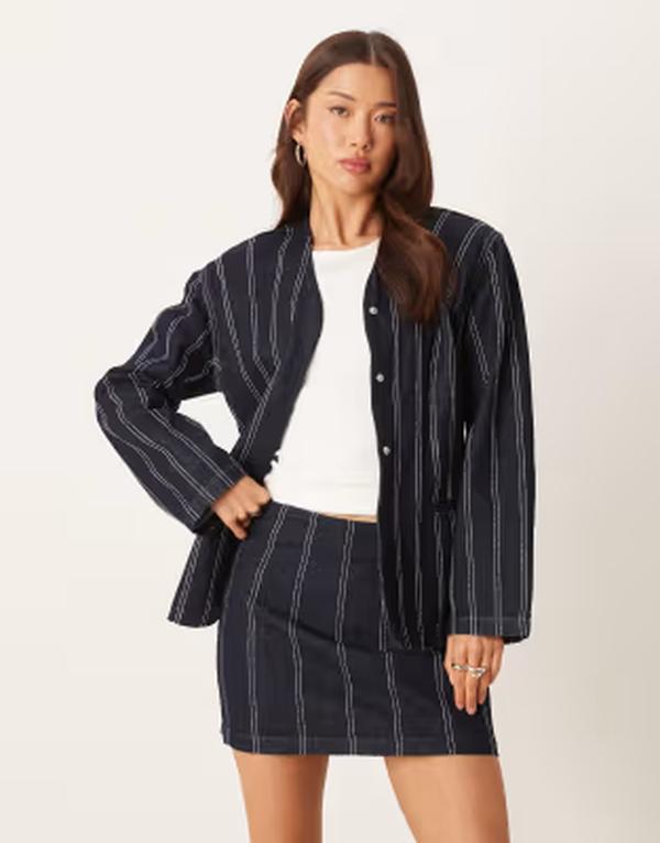 エイソス レディース 下つ方スコート ミニ ジーンズ ASOS DESIGN denim navy pinstripe mini skirt - part of a set Pinstripe 米国海軍 ボトムス-スカート-レディースファッション