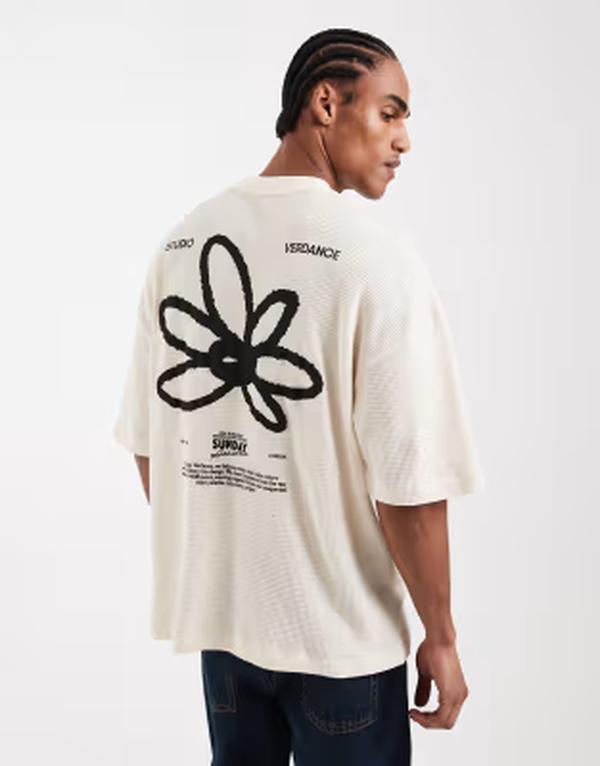 エイソス メンズ トップス Tシャツ フラワー柄 フラワー グラフィック ASOS DESIGN heavyweight oversized t-shirt with floral graphic in ecru textured fabricoconut milk エクリュ