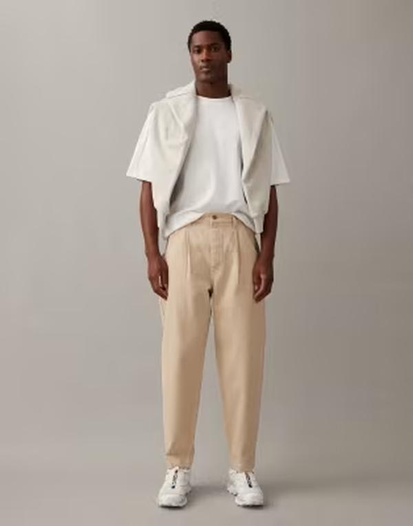 エイソス メンズ ボトムス デニムパンツ ジーンズ ASOS DESIGN relaxed tapered jeans in ecru エクリュ