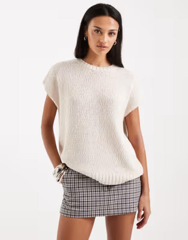 エイソス レディース トップス タンクトップ クルーネック ノースリーブ ASOS DESIGN crew neck slub sleeveless top in cream クリーム
