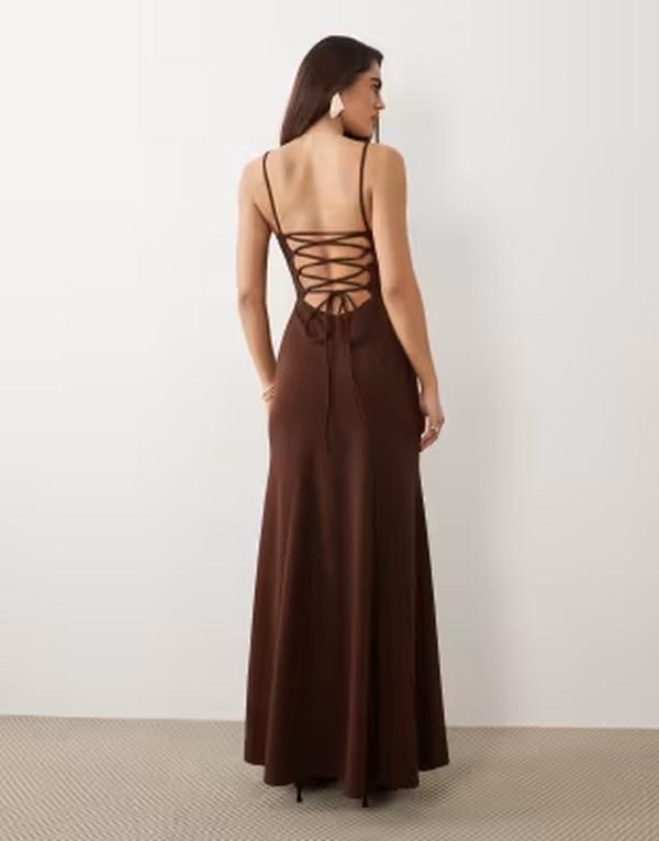 エイソス レディース トップス 衣装 スピード競技 マキシ ASOS DESIGN square neck maxi dress with open lace up back インチ chocolate 黒茶