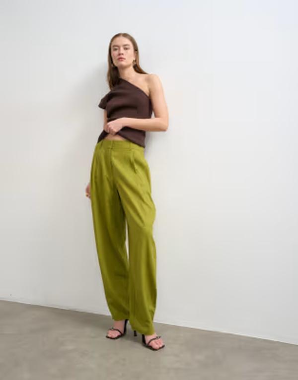 トップショップ レディース ボトムス カジュアルパンツ リネン Topshop linen blend barreleg pants Green グリーン