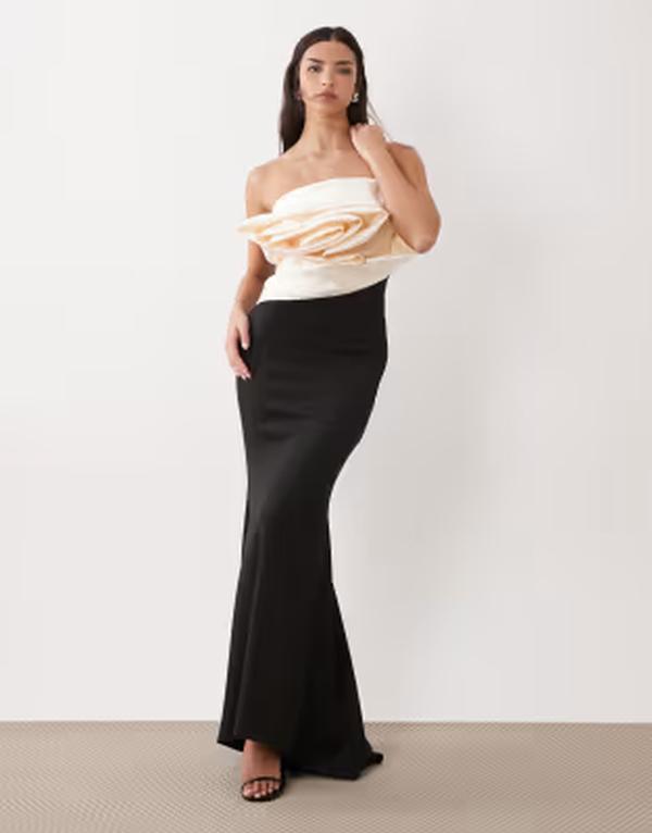 エイソス レディース トップス ワンピース クレープ サテン ストラップレス コントラスト マキシ ASOS DESIGN Premium strapless crepe maxi dress with contrast bonded satin corsage and train detail and creamono クリーム