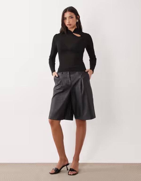 エイソス レディース トップス プルオーバー セミシアー カットアウト シアー ASOS DESIGN semi sheer long sleeve top with cut out Black 黒いこと