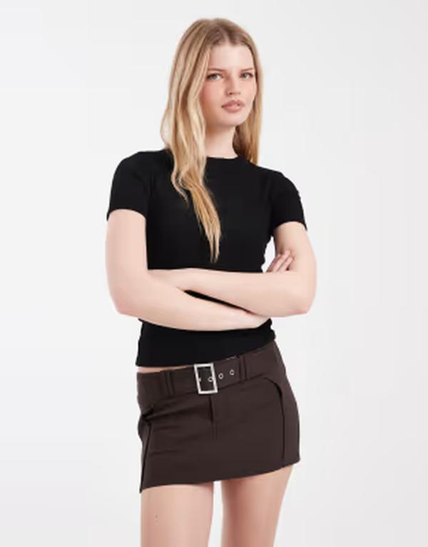 コットンオン レディース ボトムスカート ミニ Cotton stretch belted micro mini skirt in dark oak DARK OAK｜ReVida 店