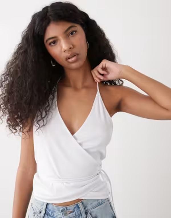 ウィークデイ レディース トップス Tシャツ ホルター Weekday halter wrap top White ホワイト