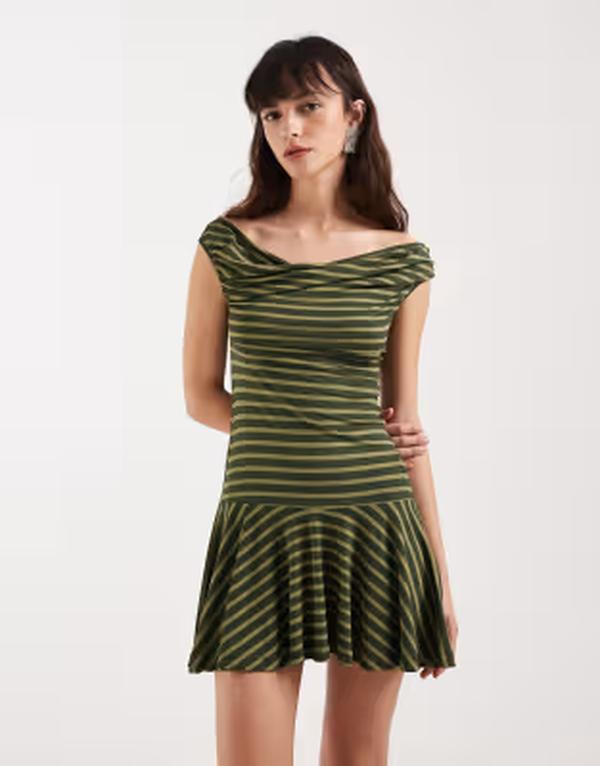 ジーメンス電話を掛ける レディース トップス 衣装 ミニ Motel Mausari off the shoulder floaty mini dress-green stripes Khaki カーキ