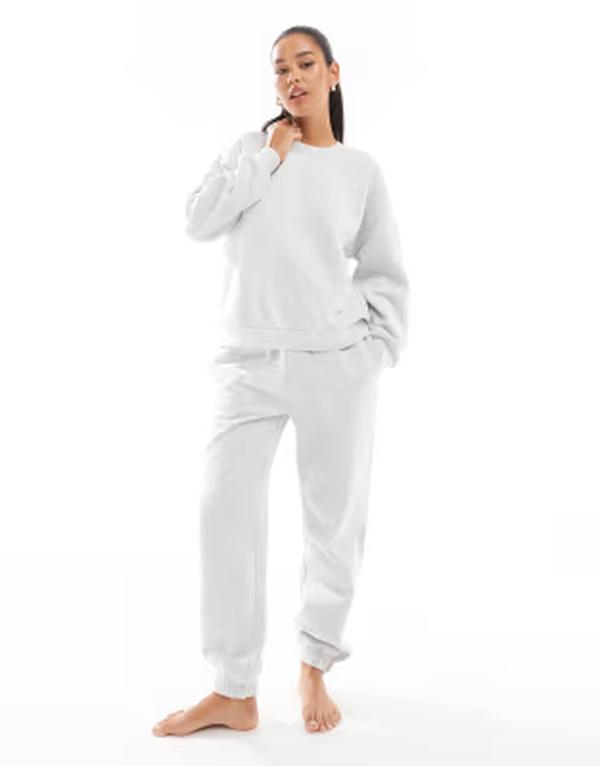 ヴェロモーダ レディース アウター パーカー・スウェット シャツ Vero Moda oversized sweatshirt in light gray - part of a set Light Gray グレー