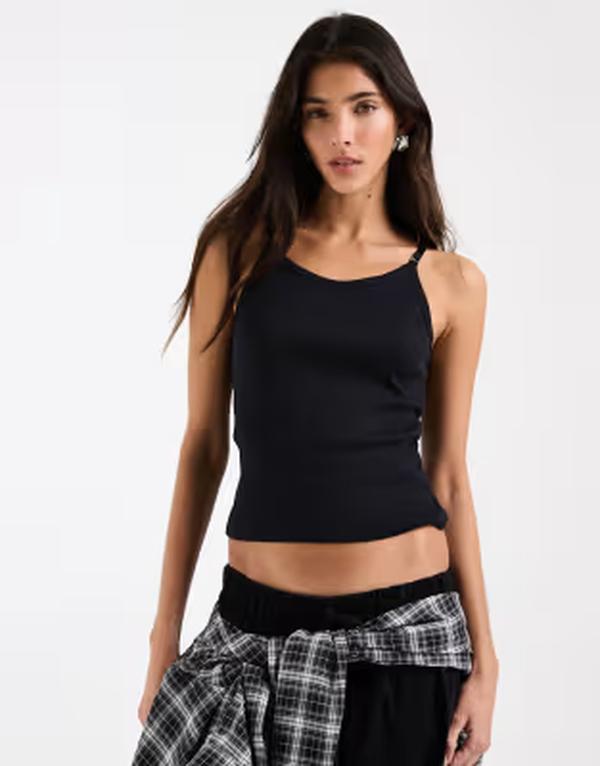エイソス レディース トップス ベスト リブ ASOS DESIGN strap detail ribbed scoop neck tank top Black ブラック