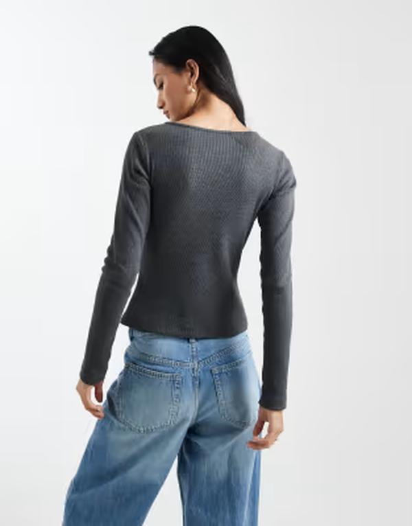 エイソス レディース トップス Tシャツ Vネック レーストリム レース ASOS DESIGN long sleeve top with v neck and black lace trim Gray グレー 10,860円