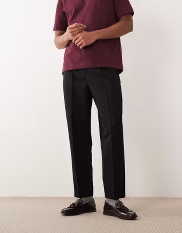 エイソス メンズ ボトムス 心地よいズボン下 筋目 ASOS DESIGN pleated relaxed taperedress pants Black 黒いこと