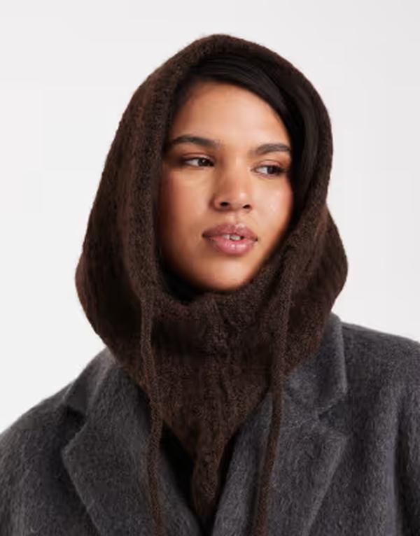 ピーシーズ レディース アクセサリー 帽子 PIECES oversized balaclava snood in chocolate Hot fudge ブラウン
