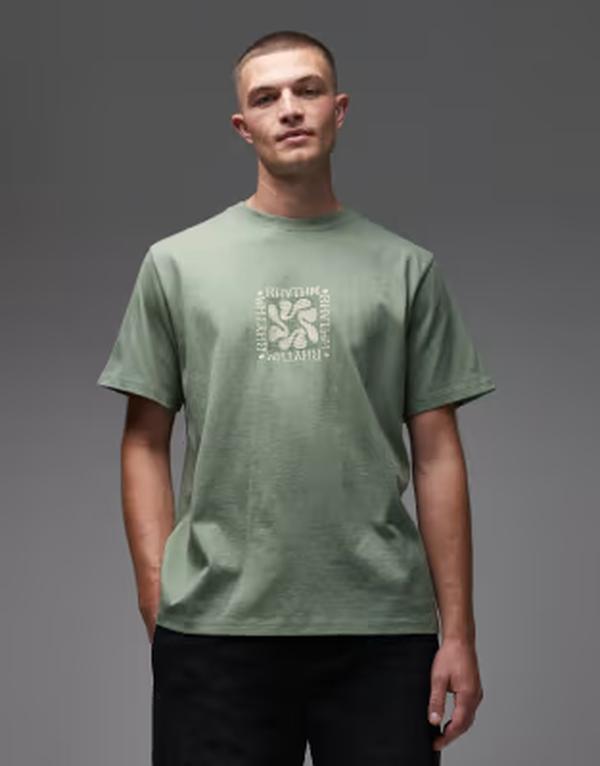 リズム メンズ トップス Tシャツ ヴィンテージ プリント Rhythm T-shirt in vintage wash with front print in sage セージ|ReVida 店