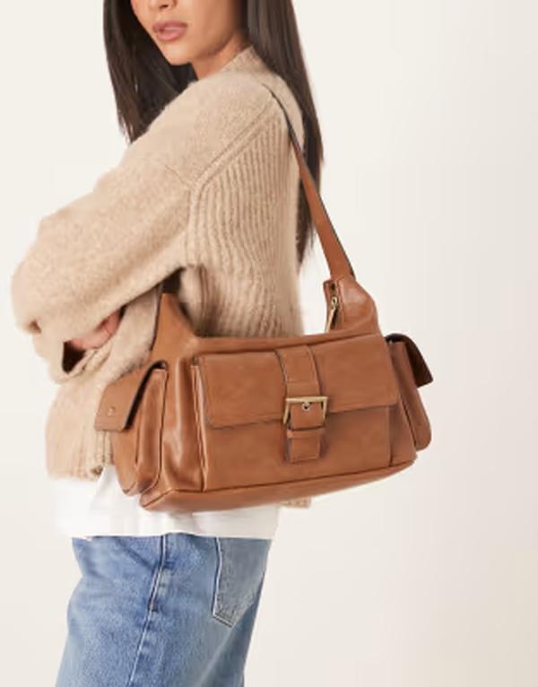 アクセサライズ レディース 御徒面子 Accessorize large utility shoulder bag インチ tan BROWN 赤銅色
