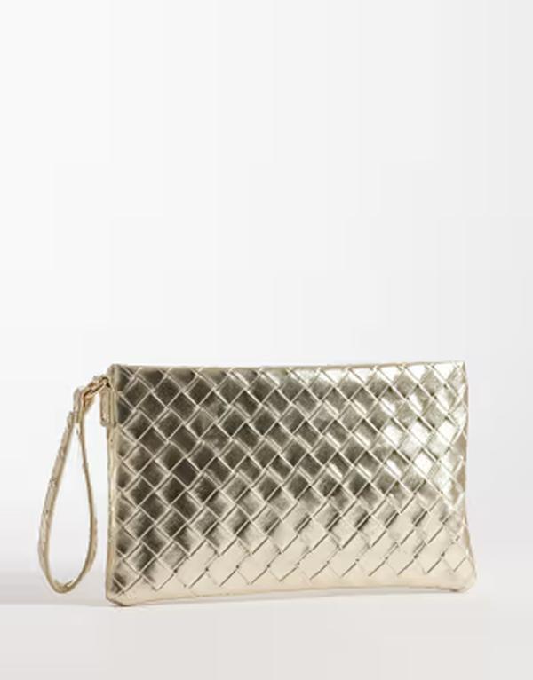 マイアクセサリーズ レディース バッグ My Accessories woven flat clutch bagOLD ゴールド