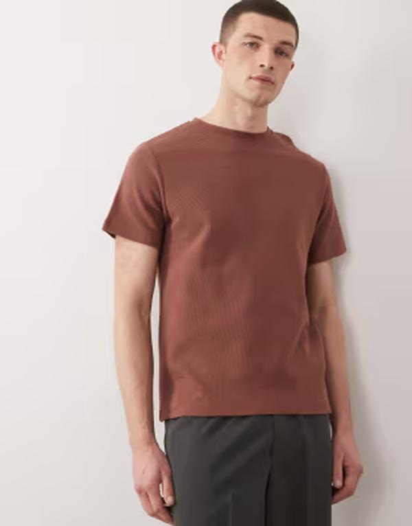 エイソス メンズ トップス Tシャツ クルーネック ASOS DESIGN crew neck T-shirt waffle Root beer ブラウン