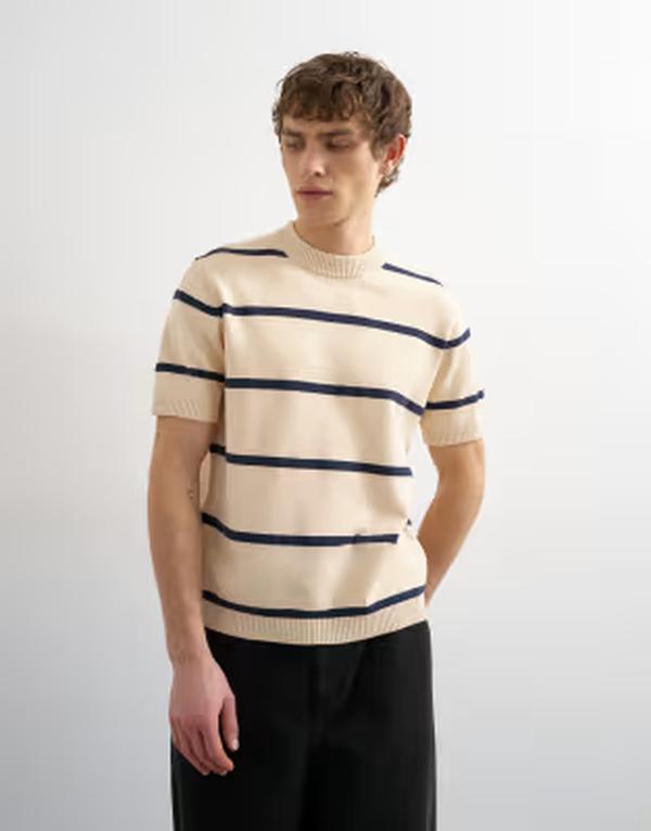 トップマン メンズ アウター ニット・セーター Tシャツ Topman classic fit knit striped T-shirt in cream クリーム
