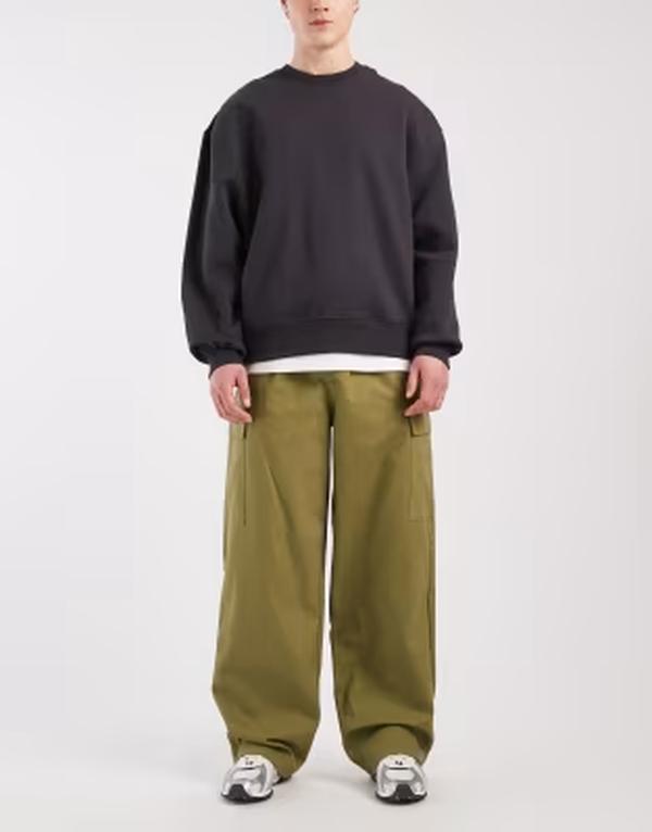 エイソス メンズ ボトムス 心地よいズボン下 カーゴパンツ ASOS DESIGN baggy cargo pants Khaki カーキ