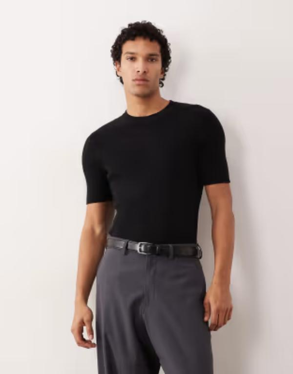エイソス メンズ トップス Tシャツ クルーネック コットン ニット ASOS DESIGN muscle fit knit cotton blend crew neck T-shirt Black ブラック