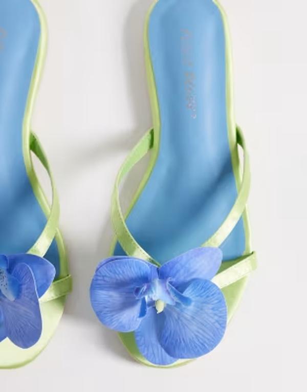 パブリックデザイア レディース シューズ サンダル フラワー柄 フラワー Public Desire Magnolia 3D floral flat sandals and Green / blue ブルー