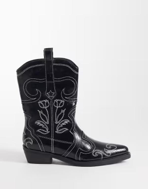 パブリックデザイア レディース シューズ ブーツ・レインブーツ 刺繍 アンクル Public Desire Ula embroidered low ankle boots Black ブラック|ReVida 店