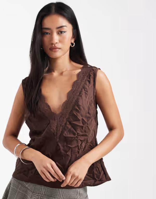 エイソス レディース トップス シャツ Vネック サテン レース ASOS DESIGN lace insert v-neck crushed satin cami top Brown ブラウン