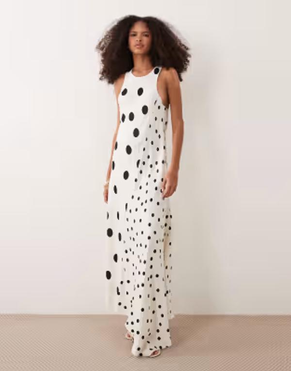 エイソス レディース トップス 衣装 非対称 点点 マキシ ASOS DESIGN racer neck maxi dress with asymmetric hem インチ mixed black polka dots Black dots 黒いこと