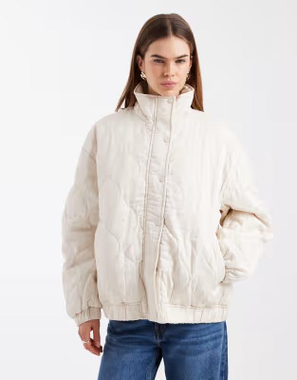 エイソス レディース アウター 上衣・上衣 キルティング ASOS DESIGN quilted bomber jacket with yoke detail インチ cream 皮膚軟化剤