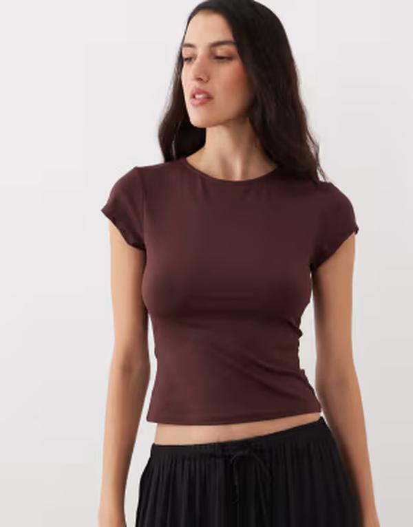 エイソス レディース トップス シャツ ASOS DESIGN polyamide slinky baby tee in chocolate チョコレート