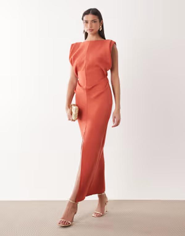 エイソス レディース トップス ワンピース ギャザー スキューバ マキシ ASOS DESIGN ruched waist maxi dress with structured shoulder scuba-style fabric Red レッド｜ReVida 店