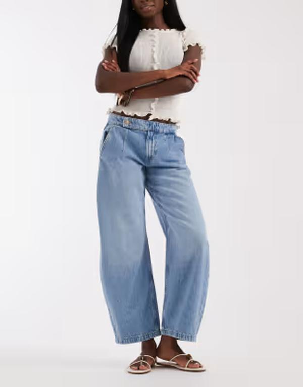 オンリー レディース ボトムス デニムパンツ ジーンズ ONLY Avona mid rise barreleg jeans in light wash Light Blue Denim デニム