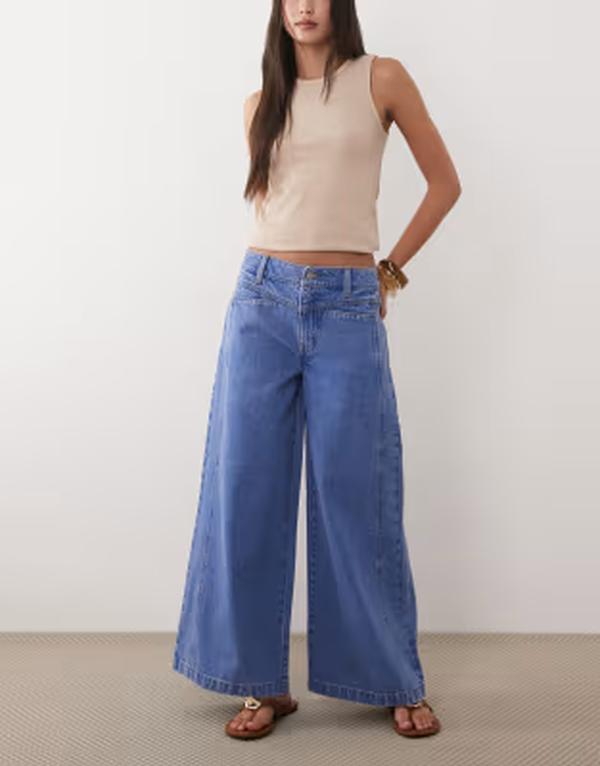エイソス レディース ボトムス デニムパンツ ワイドレッグ アンクル ジーンズ ASOS DESIGN ankle grazer wide leg jeans with front pocket in bright Bromo ブルー