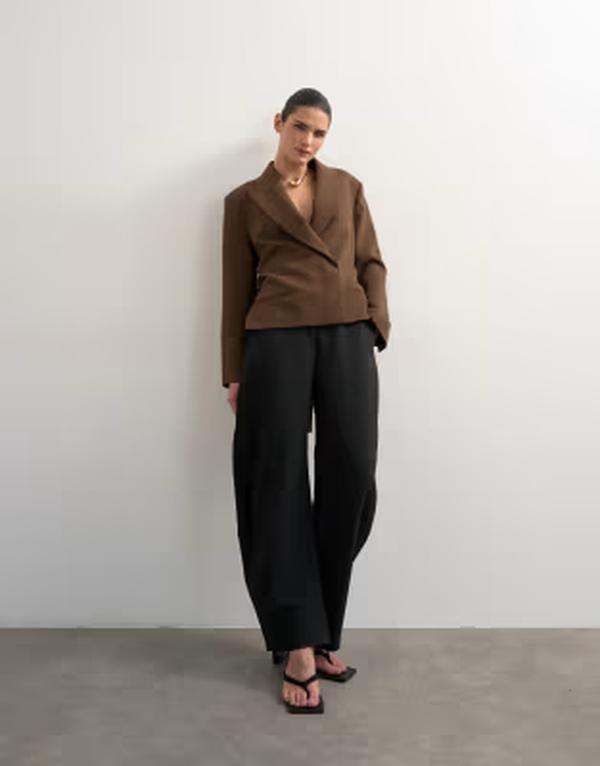 トップショップ レディース ボトムス カジュアルパンツ Topshop tailored barreleg pants black ブラック|ReVida 店