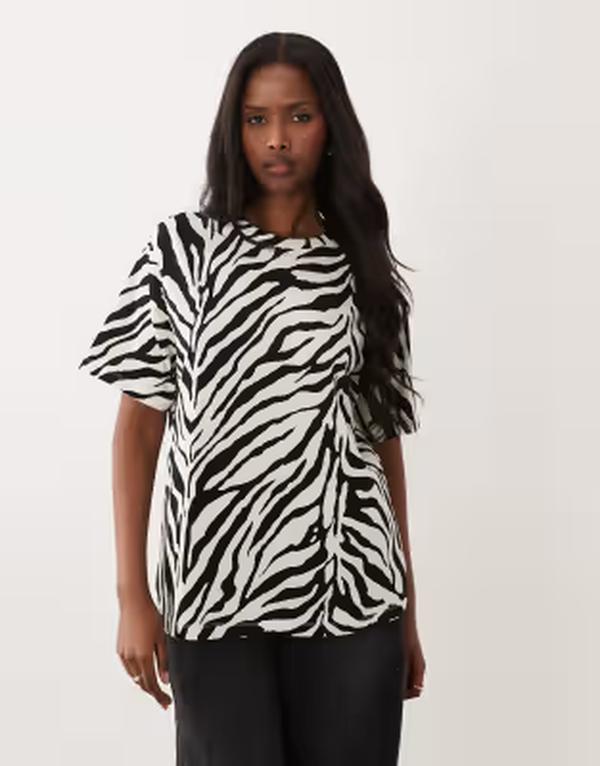 エイソス レディース トップス プルオーバー 刷り上げる ASOS DESIGN oversized t-shirt インチ zebra print Zebra print 毛の荒物