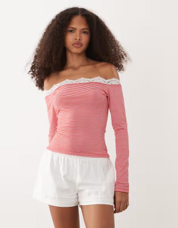 エイソス レディース トップス プルオーバー スピード競技刈り込み スピード競技 ASOS DESIGN off the shoulder long sleeve top with lace trim and white stripes Red Stripe 赤いこと