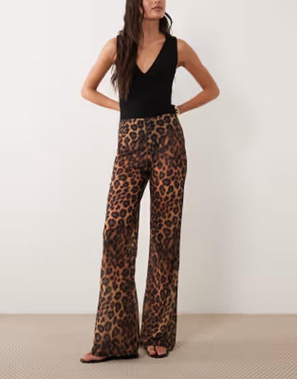 エイソス レディース ボトムス 心地好いズボン下 刷り上げる メッシュ シアー ASOS DESIGN flared sheer mesh pants インチ leopard print LEOPARD PRINT 毛の荒物