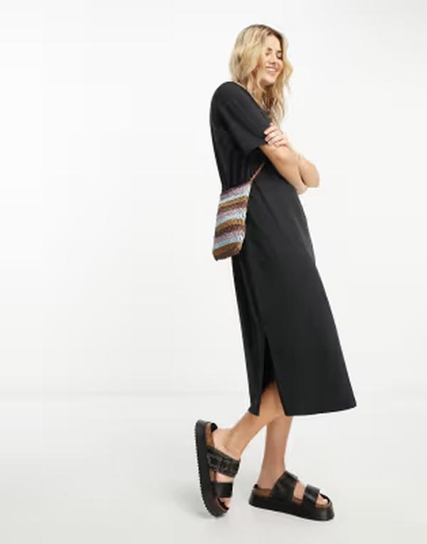 ヴェロモーダ レディース トップス 衣装 プルオーバー Vero Moda oversized T-shirt dress Black 黒いこと