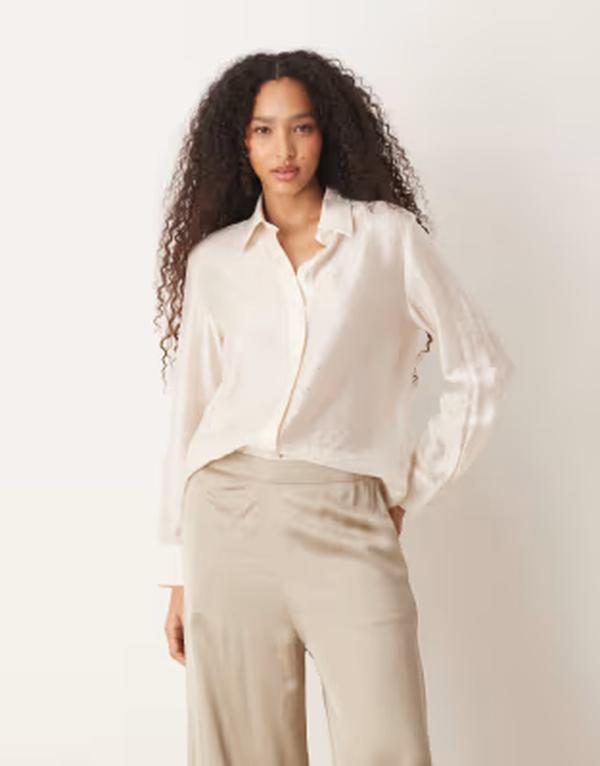マンゴ レディース トップス シャツ Mango embellished shirt in cream クリーム
