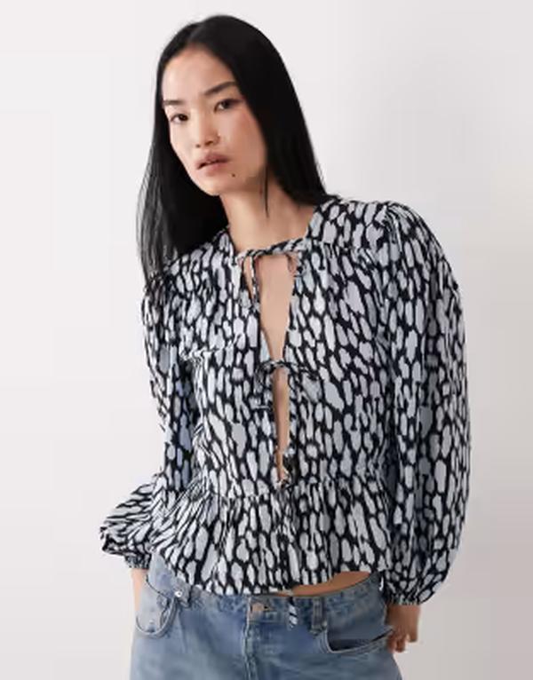 ウェンズデーガール レディース トップス シャツ ブラウス Wednesday's Girl tie detailing long sleeve smudgedots blouse Multi マルチカラー 11,186円