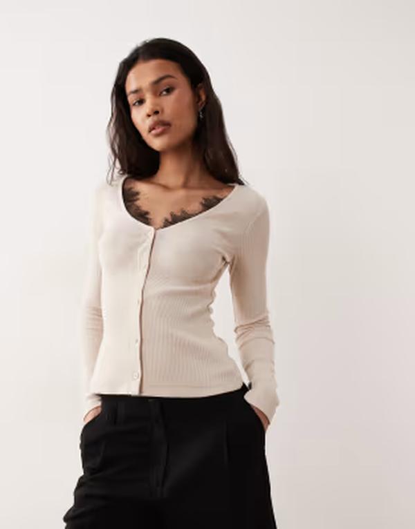 エイソス レディース トップス Tシャツ Vネック レーストリム レース ASOS DESIGN long sleeve top with v neck and black lace trim in oatmeal オートミール 10,136円