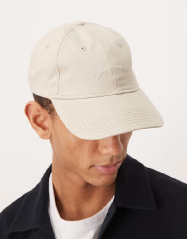 カルバンクライン メンズ アクセサリー 帽子 刺繍 キャップ ロゴ Calvin Klein embroidered logo baseball cap in cream Stony Beige ベージュ