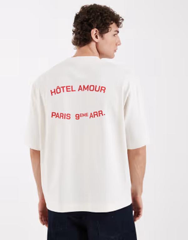 セレクティッド メンズ トップス Tシャツ プリント Selected X Hotel Amour oversized t-shirt with front print in cream Egret クリーム